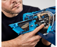 LEGO Technic 42083 Bugatti Chiron - 436955 - zdjęcie 5
